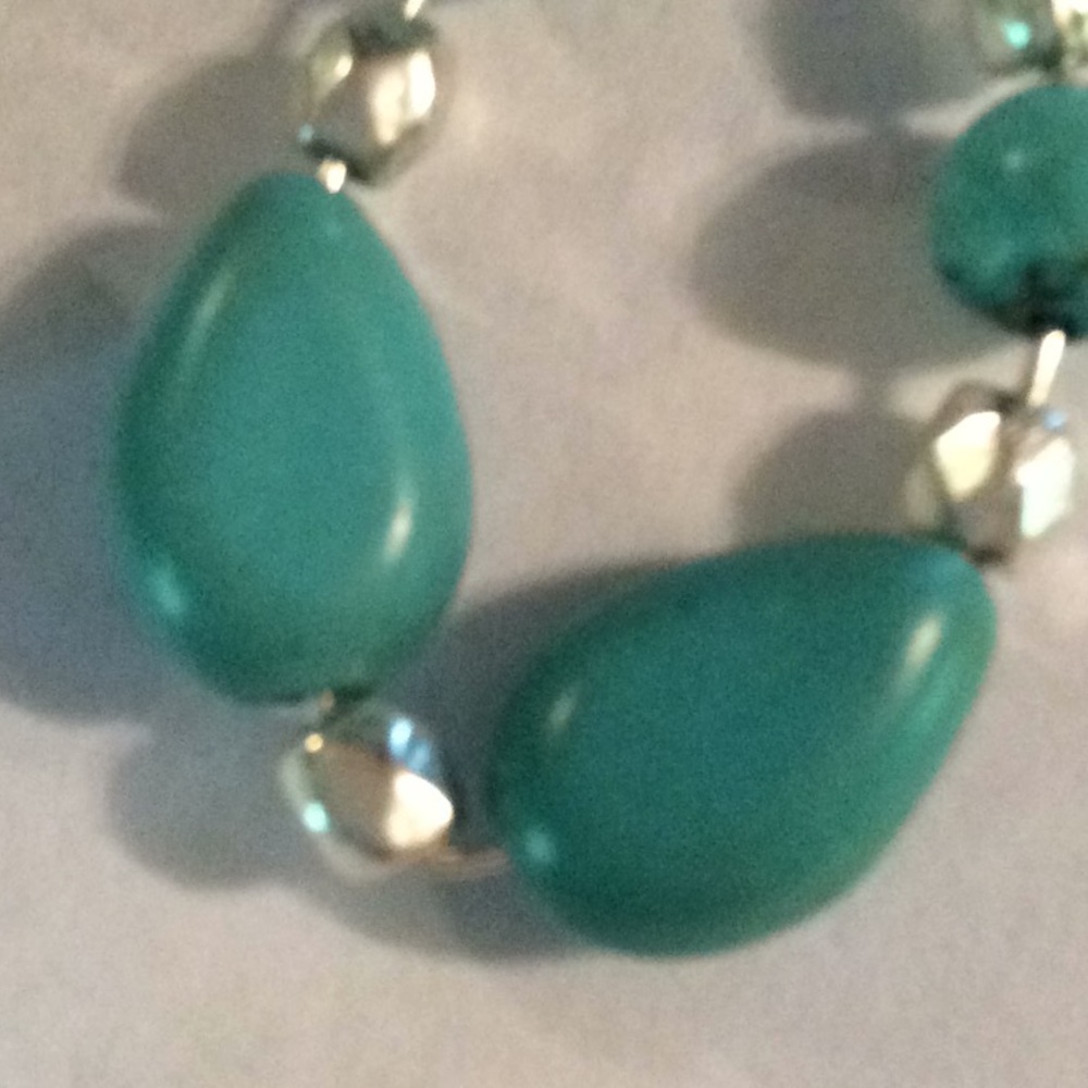 Earrings - Picture 4 of 4